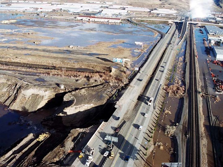 Rebuilding I-80 after the flood of 1997